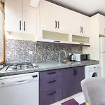 Kadirga Fountain Trvl 伊斯坦布尔