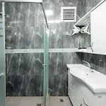 Kadirga Fountain Trvl