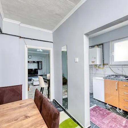 Kadirga Fountain Trvl * اسطنبول