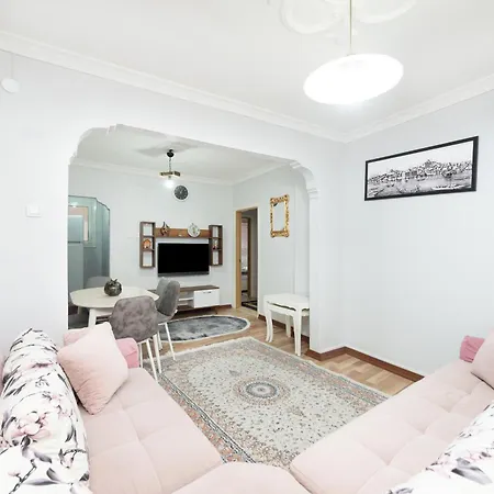 Kadirga Fountain Trvl شقة *