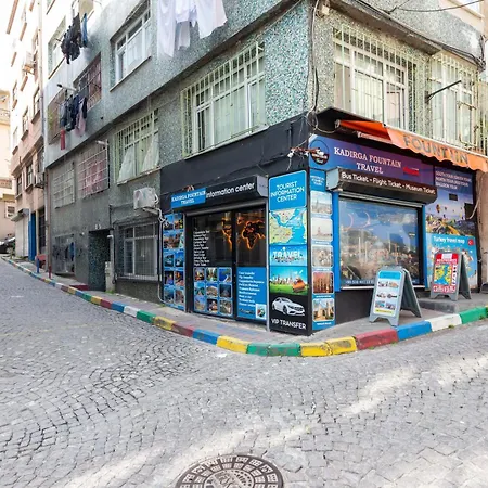Kadirga Fountain Trvl شقة